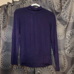 Storm purple turtle neck